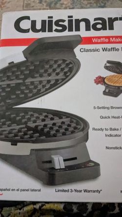 NEW Cuisinart waffle maker