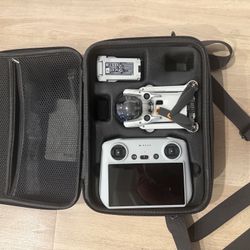 DJI Mini 3 Pro , Mini Drone with hard shell carry case, 4K Video, 48MP Photo, 34 Mins Flight Time