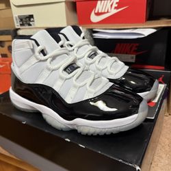 NIKE AIR JORDAN 11 CONCORD Sz 8 WORN 1x