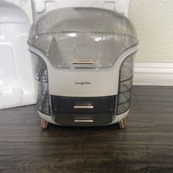 Makeup storage box new $20
