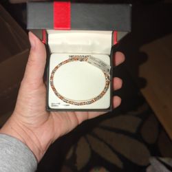 Brand New 14kt Gold Plated Bracelet Paid 48$