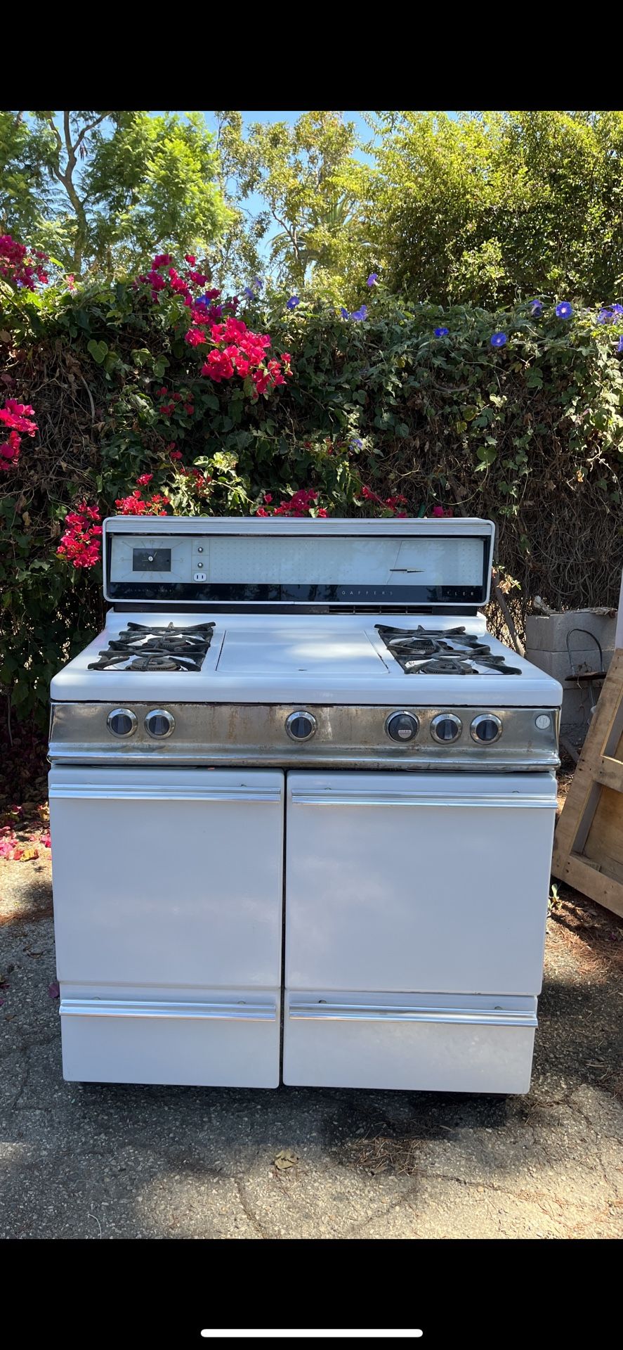 Vintage Gas Stove