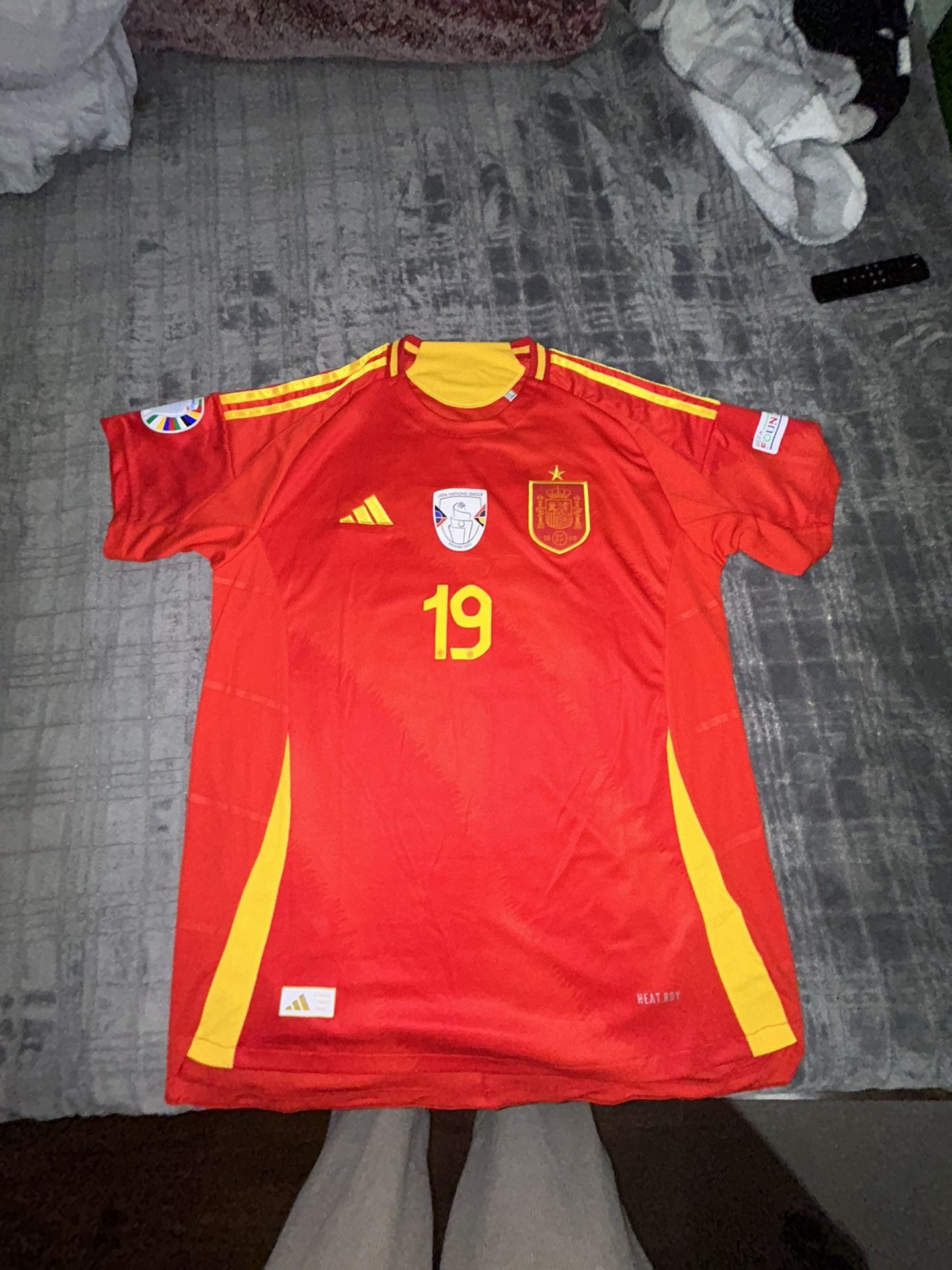 24/25 Spain Lamine Yamal Home Jersey Size Large