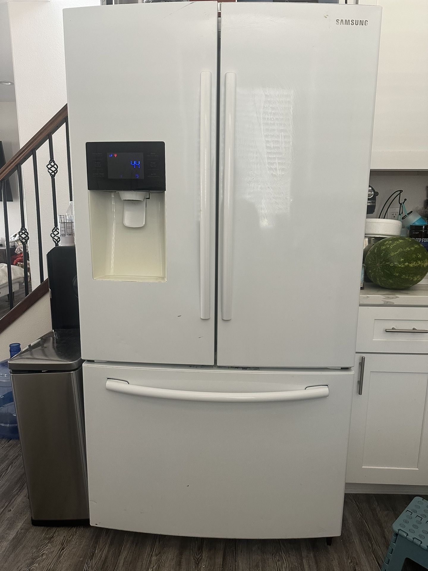 Samsung Refrigerator 