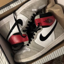 AJ1 High Smoke Grey Size 8.5