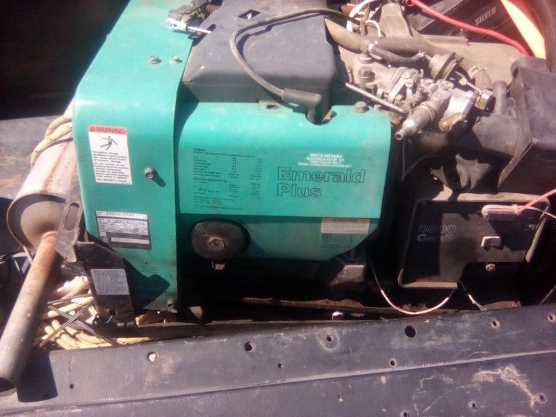 Onan 6500 Emerald Plus Generator for Sale in Glendale, AZ OfferUp