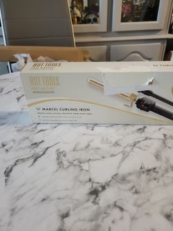 Hot Tools Curling Iron