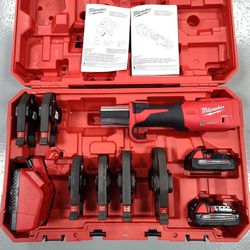 FACTORY RECONDITIONED Milwaukee 2922-22 M18 FORCE LOGIC Press Tool Kit (2773-22)