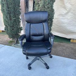 Big & Tall Office Chair! 