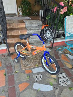 16" Hotwheels Kids Bike