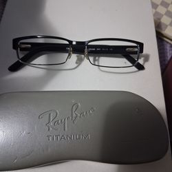Ray Ban Vintage Glasses w case