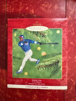 Hallmark Keepsake Ornament - Chicago Cubs Sammy Sosa