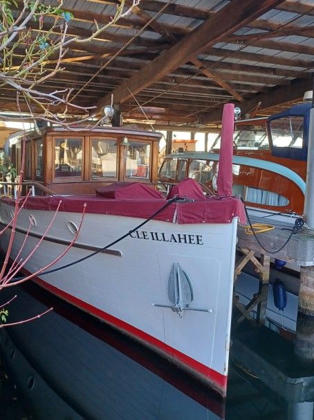 1929 Bridge Deck Cruiser