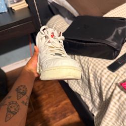 *USED* “Cinco De Mayo” Jordan 5 Retro Size 10