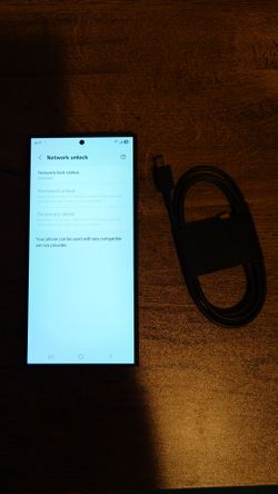 Samsung Galaxy S24 Ultra 256gb unlocked Black