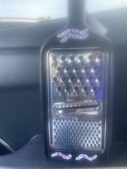 MAKE AMERICA GRATE AGAIN-great/grate gift