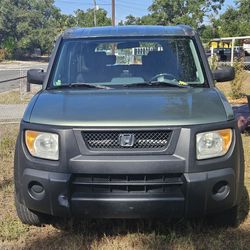 2004 Honda Element