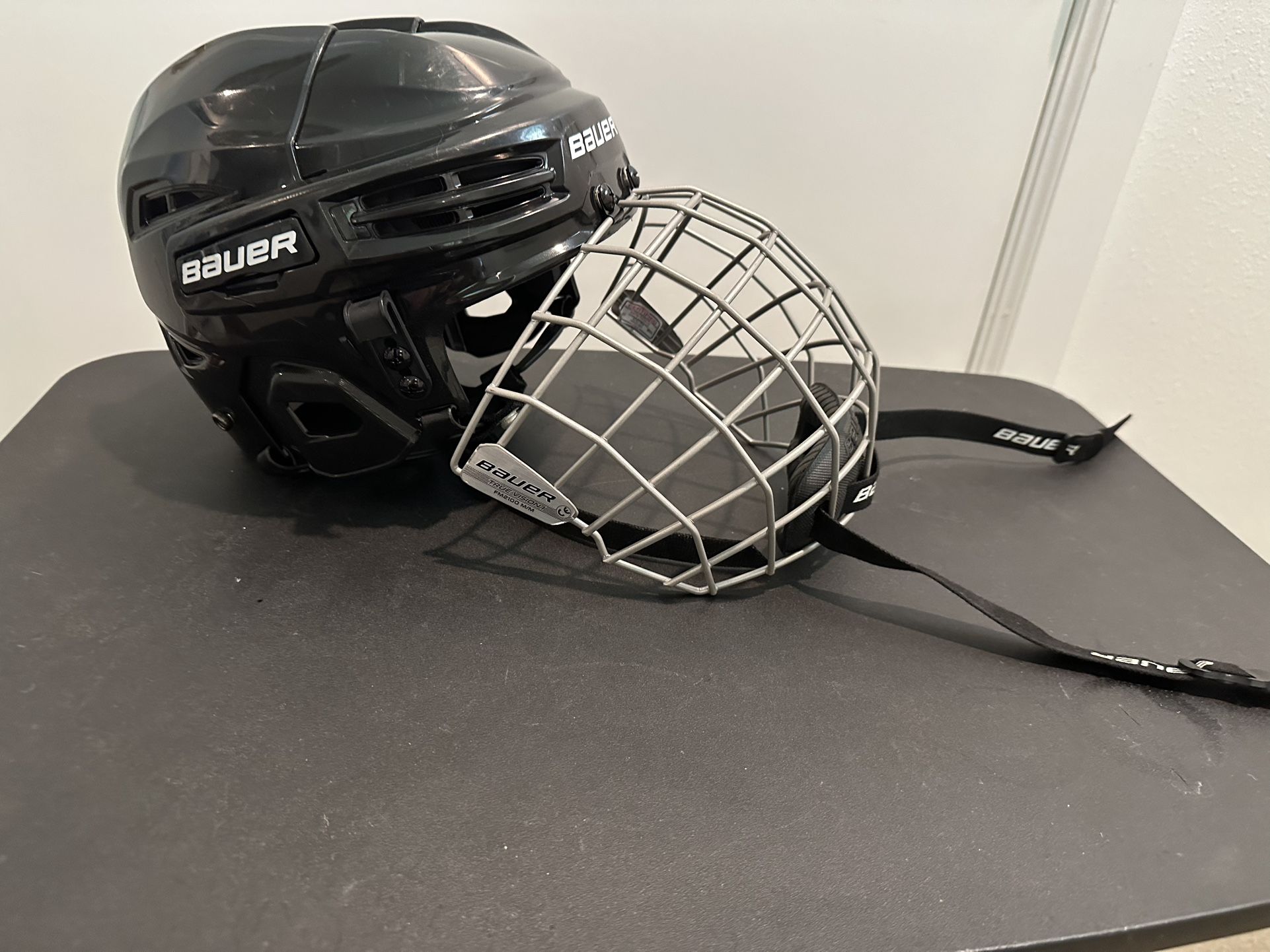 Bauer Helmet