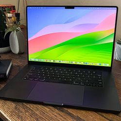 M3 Max Macbook Pro 16 4tb