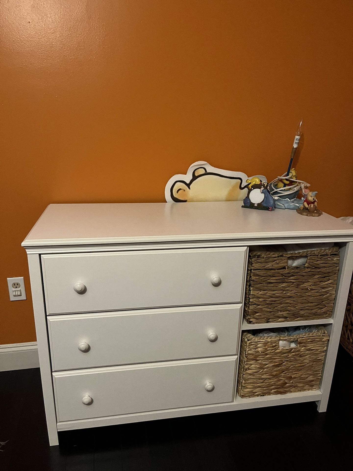 Dresser