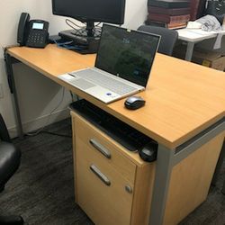 Office Desk w File Cabinet (Ready-For-Pick Up) 