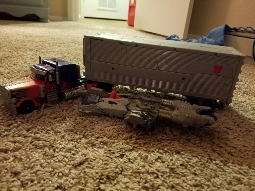 Ultimate Optimus Prime