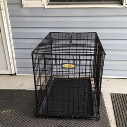 Like New Medium Retriever Wire Dog Crate