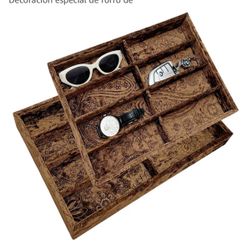 Velvet-like organizer tray