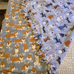 Cut And Tie Blanket 40×40