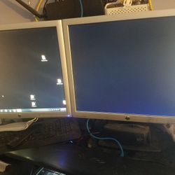 PC Monitors - Two HP Compaq LA1956x (OBO)