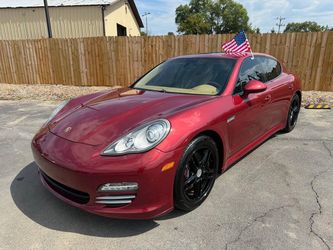 2012 Porsche Panamera