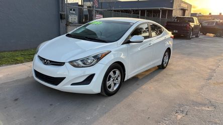 2015 Hyundai Elantra 