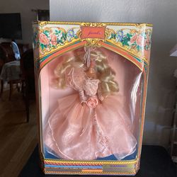 Sarah doll, limited edition, designer collection, 11 and an N and a half inches