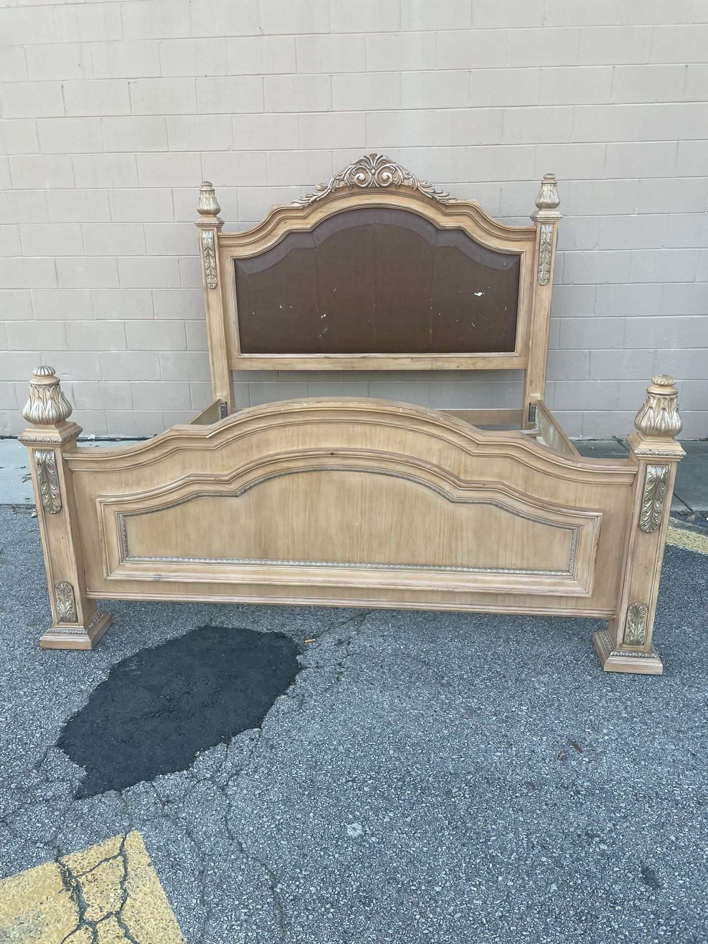 Elegant Wooden King Size Bed Frame with Ornate Details