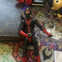 Action Figure Ant-Man Marvel