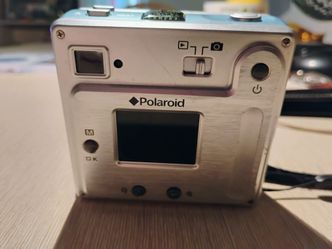 Polaroid digital camera