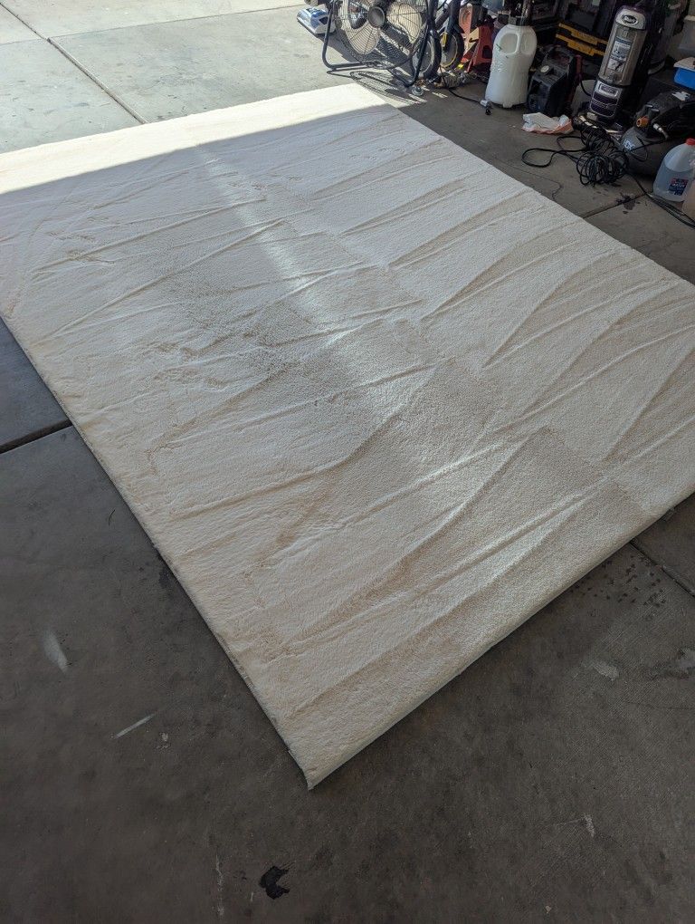 Area Rug 9' 6" X 7' 6" - Beige - Faux Rabbit Fur