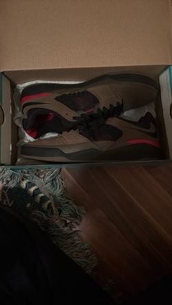 Ishod Wair SB