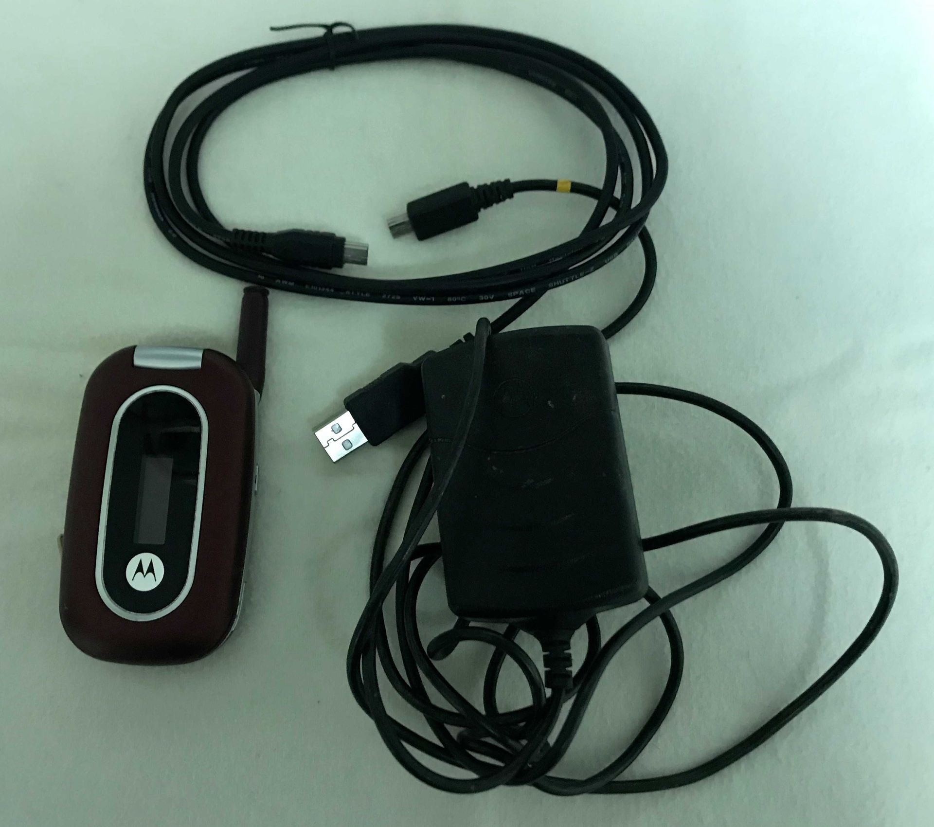 Motorola W315 Red Flip Phone Complete