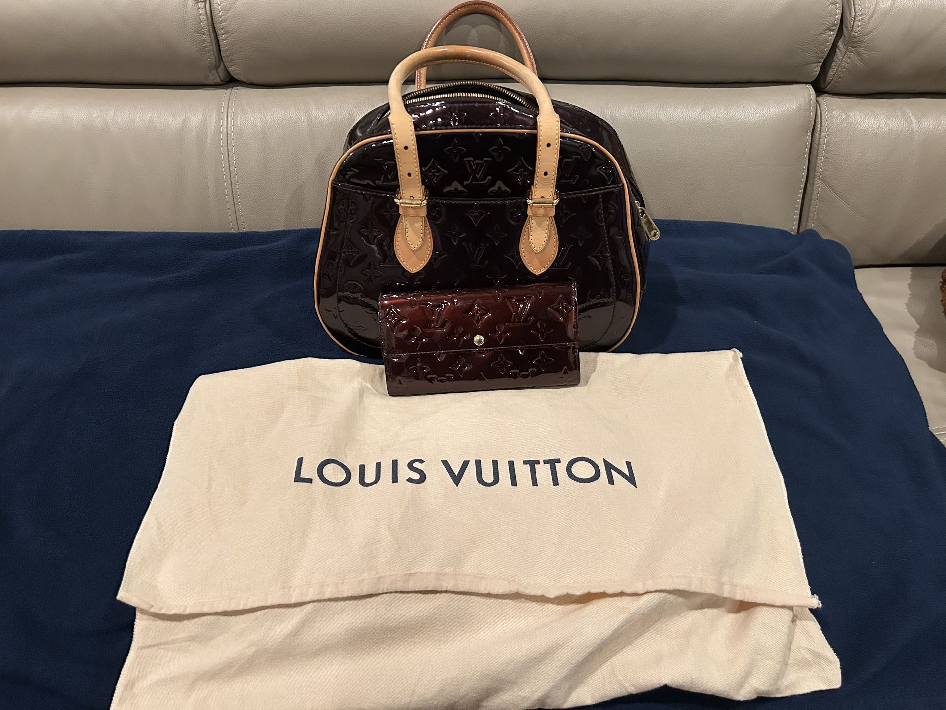 Authentic Louis Vuitton Vernis Bag