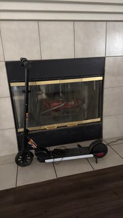 Nostej electric scooter