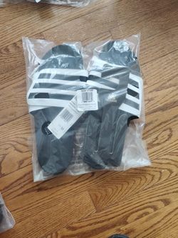 Adidas Slipper Brand New Size 11