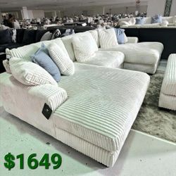 Lindyn Ivory double chaise sectional