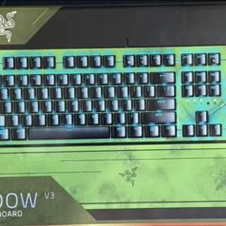 Halo Razer Blackwidow full keyboard