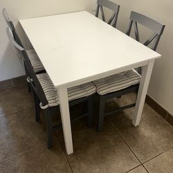 White Modern Kitchen Table