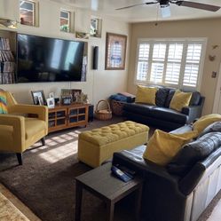 Black Leather Couches 