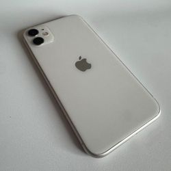iPhone 11 64GB **CARRIER UNLOCKED**