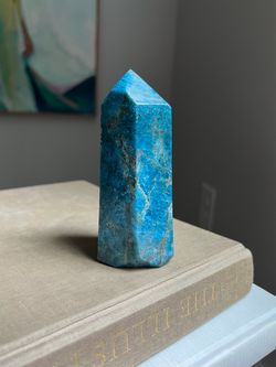 Blue Apatite Tower ( firm on price )