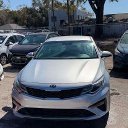 2020 KIA Optima