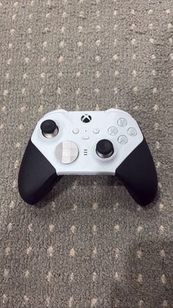Xbox elite series 2 core controller white/black